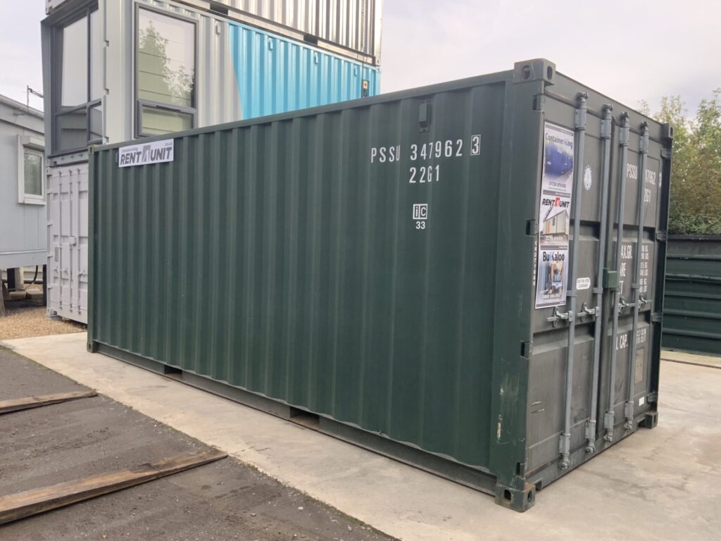 insulated shipping container